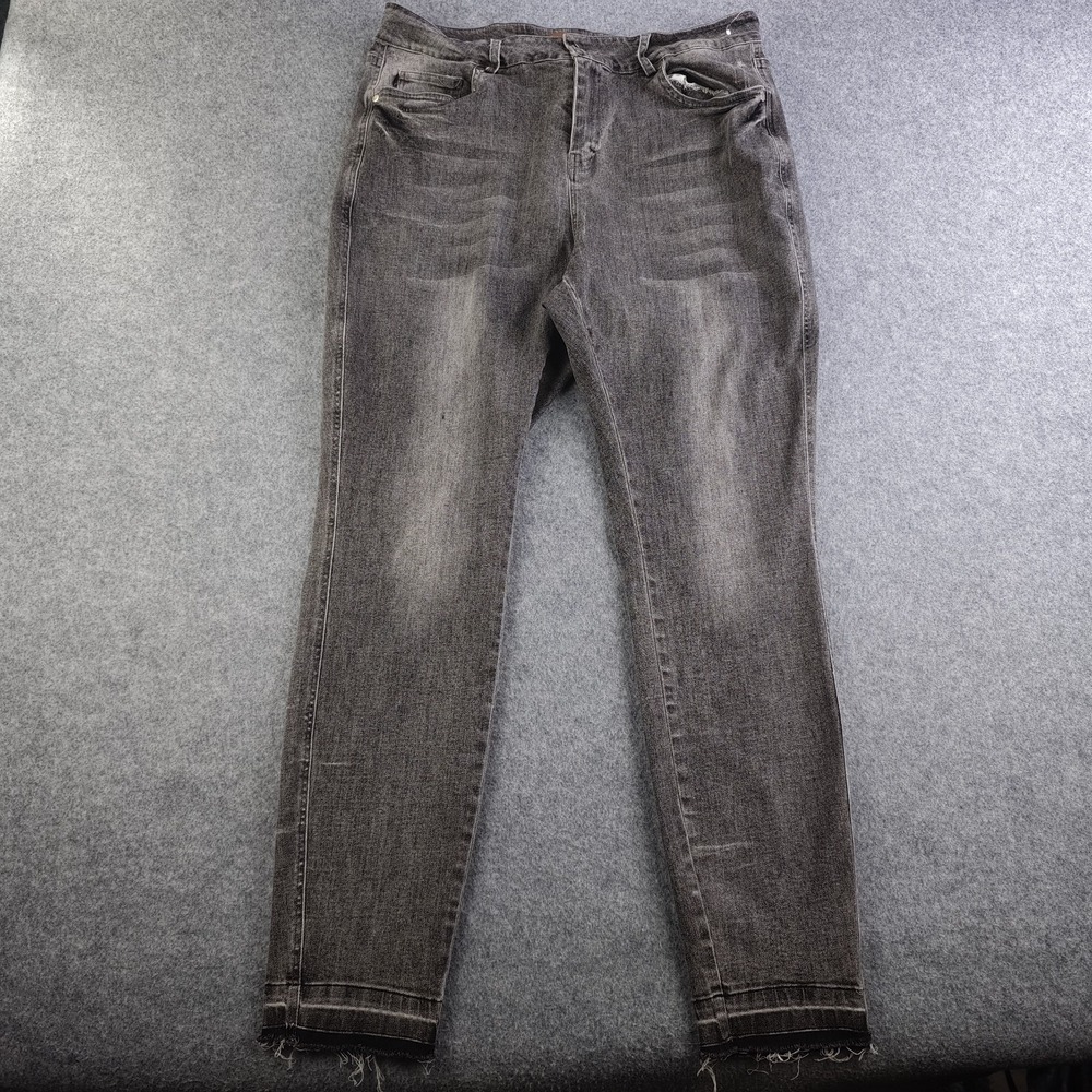 Judy Blue Jeans Women's 18W Gray Wash‎ Skinny Distressed Released Hem Stretch